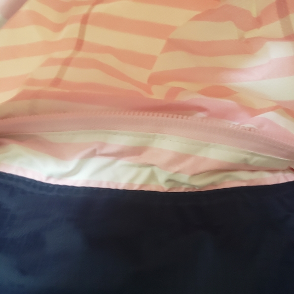 Vineyard Vines Striped Shep Windbreaker Pullover - Picture 11 of 12